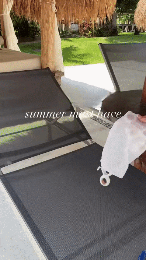 Extra-Large Beach Towel Clips – Secure Your Towels Anywhere!