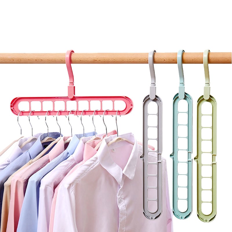 Space-Saving Magic Closet Hangers
