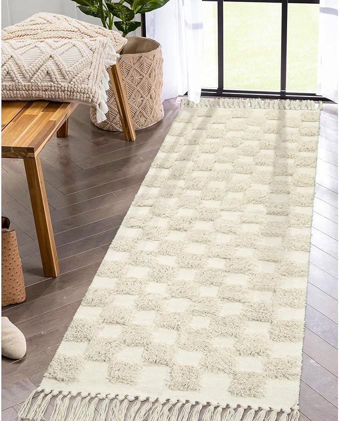 Boho Checkerboard Tufted Rug – Handmade Cotton Rug with Tasseled Edges