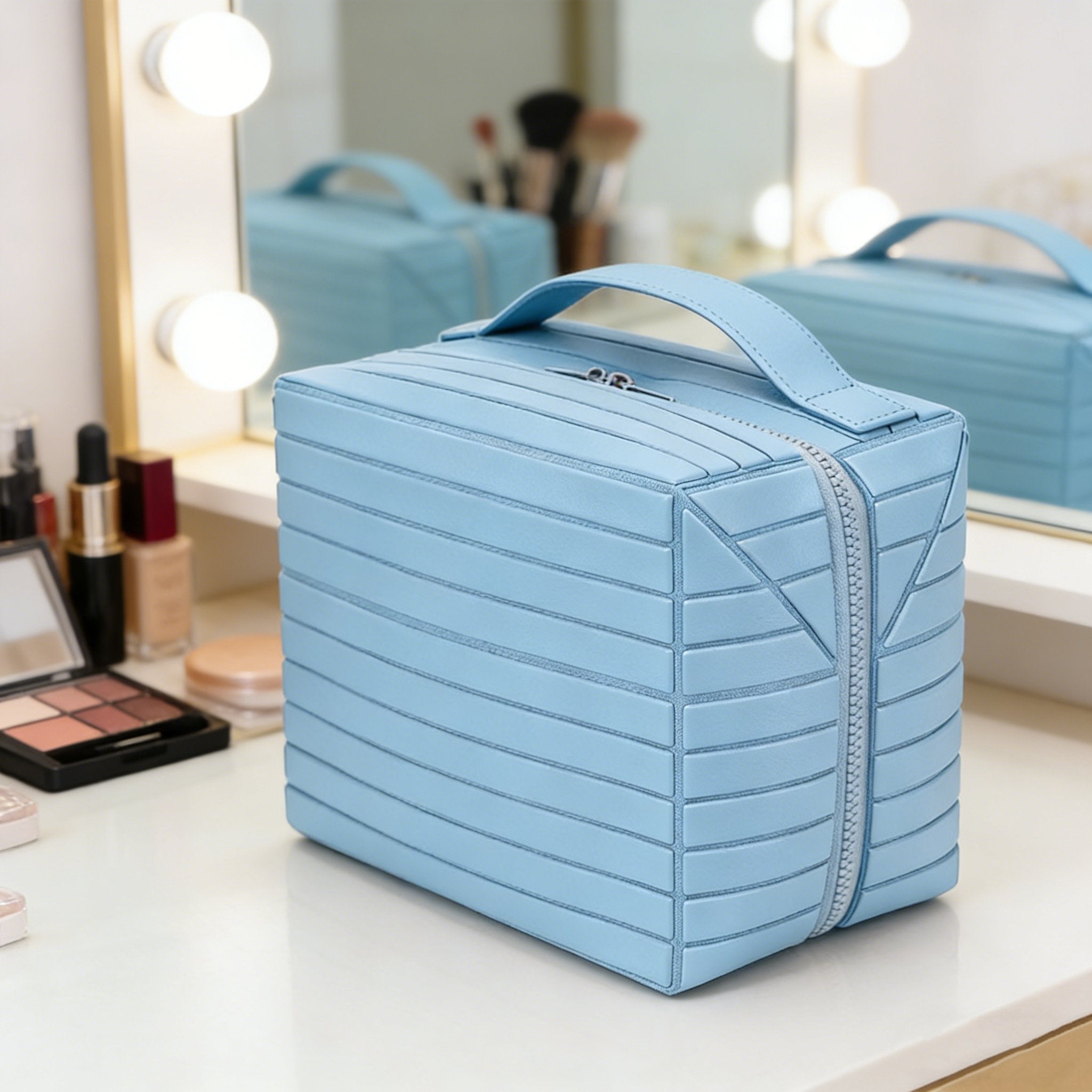 ✈️ Travel Makeup Bag – Large Capacity & Foldable