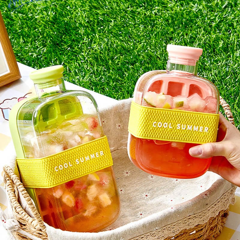 🧊 2-in-1 Ice Cube Bottle – Quick Ice Making & Refreshing Sips